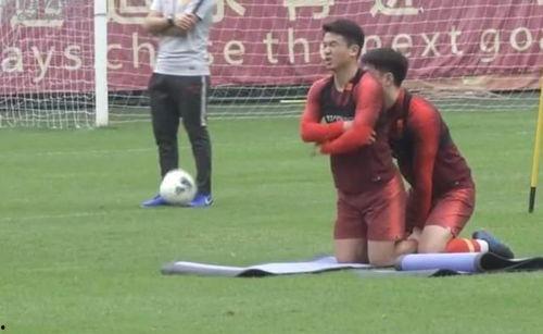 颜骏凌前女友爆料视频,揭秘足球明星背后的情感纠葛 第1张 颜骏凌前女友爆料视频,揭秘足球明星背后的情感纠葛 第1张